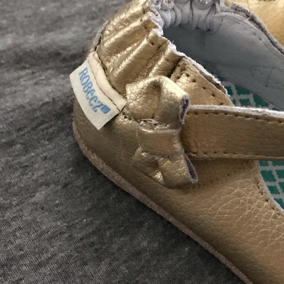 Gold robeez - Picture 2 of 4